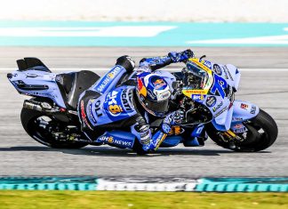 MotoGP™ Sepang Test | Alex Márquez ataca Bezzecchi ao cair do pano nos Testes de Sepang