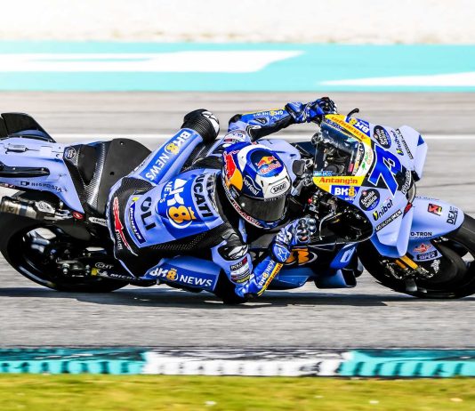 MotoGP™ Sepang Test | Alex Márquez ataca Bezzecchi ao cair do pano nos Testes de Sepang